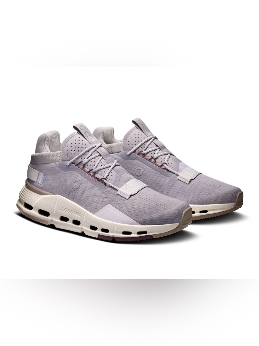 On Cloudnova 2 Sneakers in Fade/Desert color. US 8